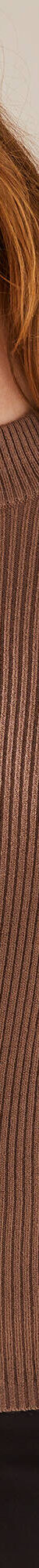 Pull col montant court, maille côtelée (taupe) Pull col montant court, maille côtelée (taupe)